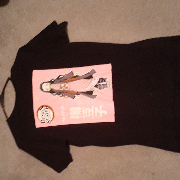 Demon slayer nezuko tshirt - Picture 1 of 2